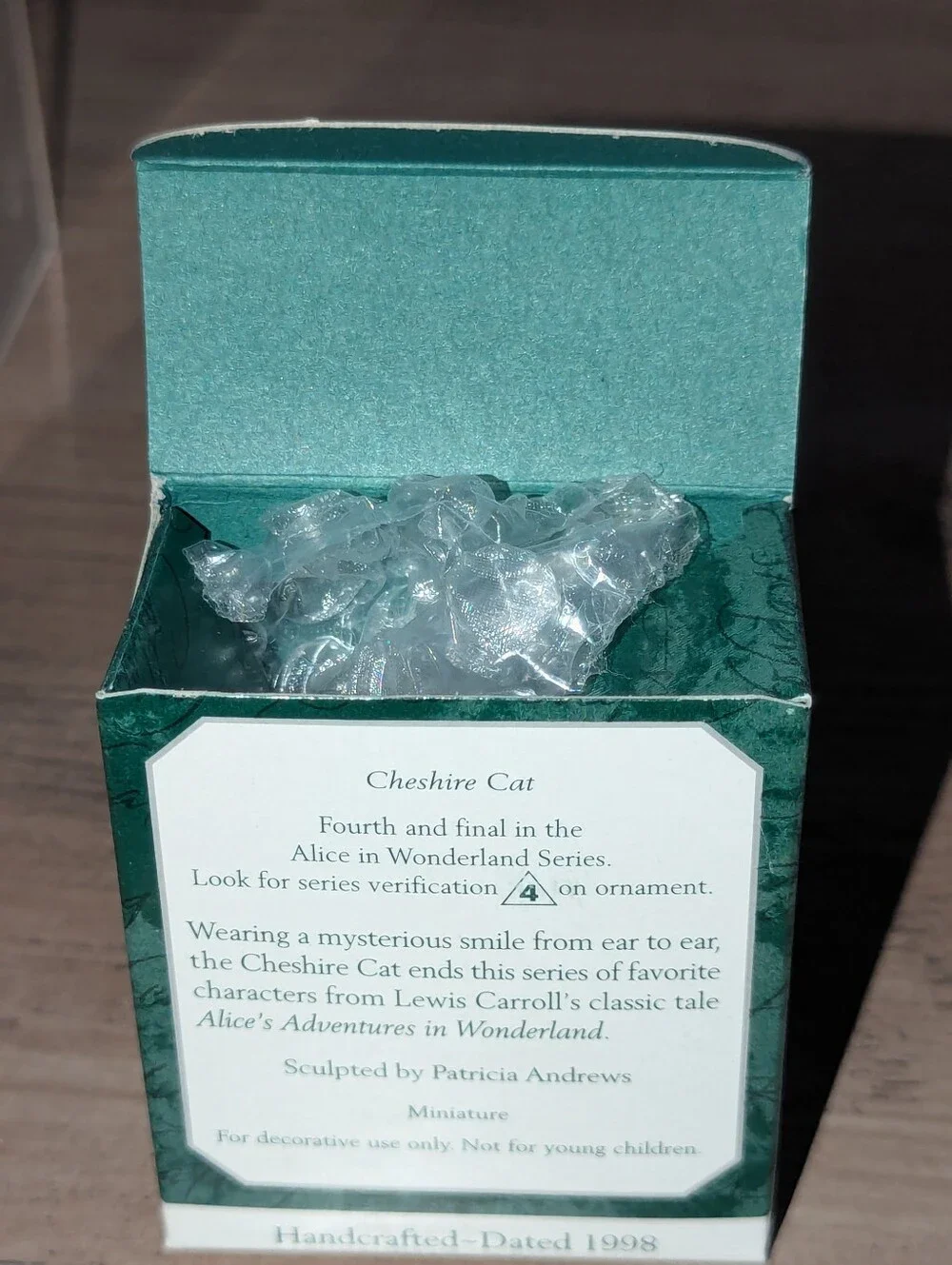 1998 Alice in Wonderland Cheshire Cat Miniature
